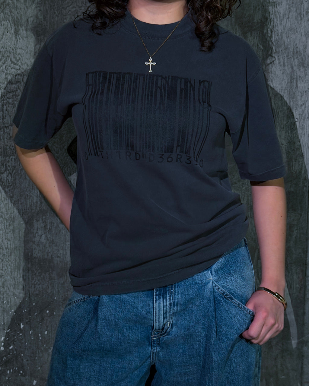 BARCODE TEE BLACK